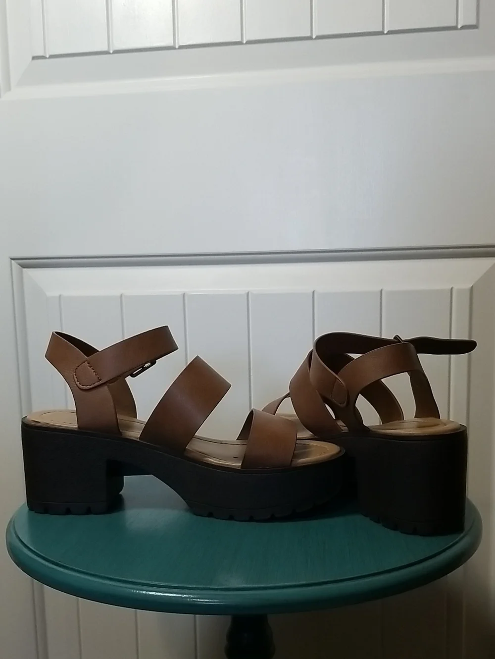Soda Size 8 Platform Chunky Heel Sandals